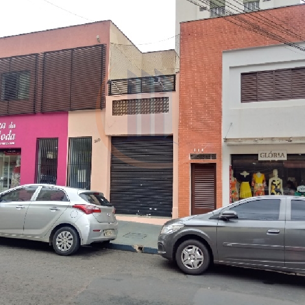 Prédio Inteiro para alugar, 60m² - Foto 1