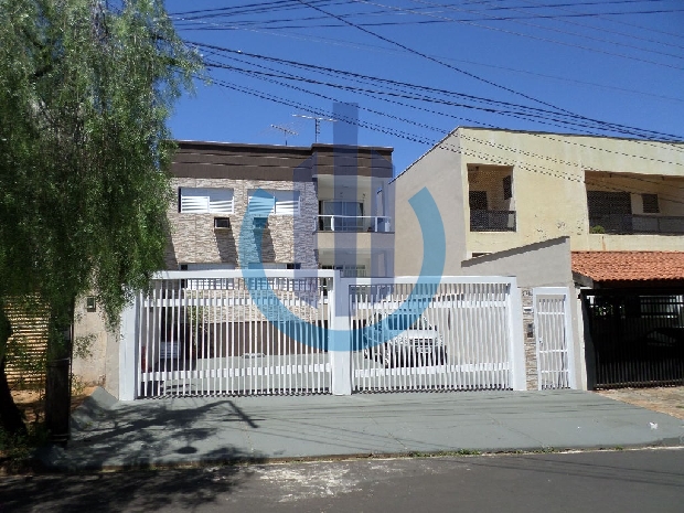 Apartamento para alugar com 3 quartos, 111m² - Foto 2