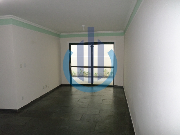Apartamento para alugar com 3 quartos, 111m² - Foto 4