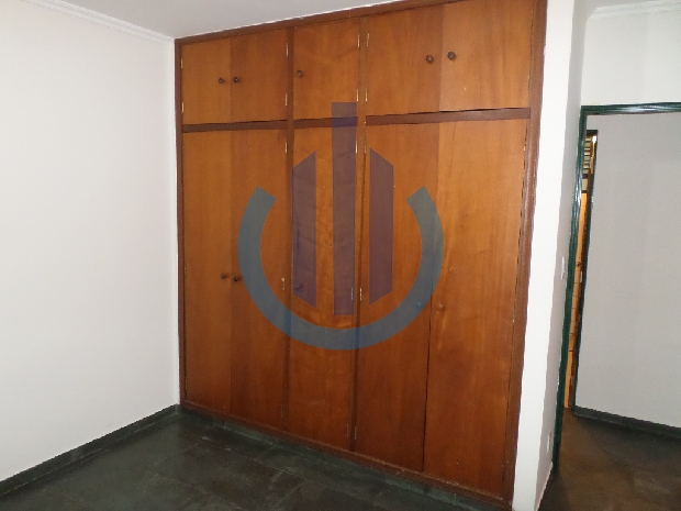 Apartamento para alugar com 3 quartos, 111m² - Foto 11